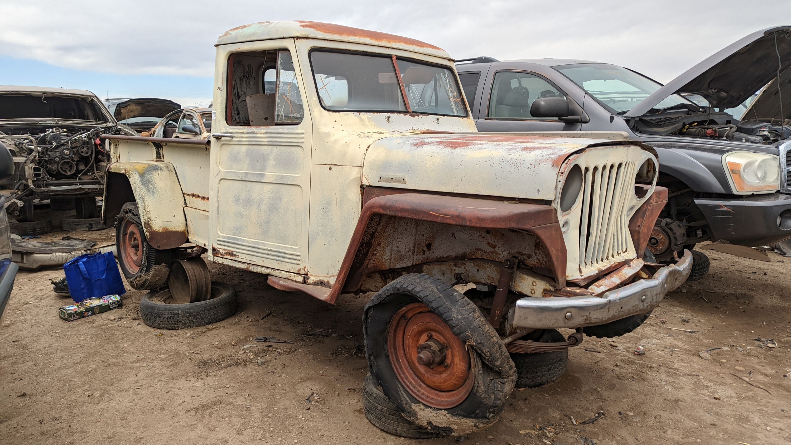 Junkyard Gem: 1949 Willys-Overland 